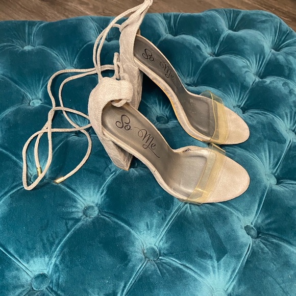 Lace Up Chunky Grey Heeled Sandals Size 8.5 - Picture 6 of 6